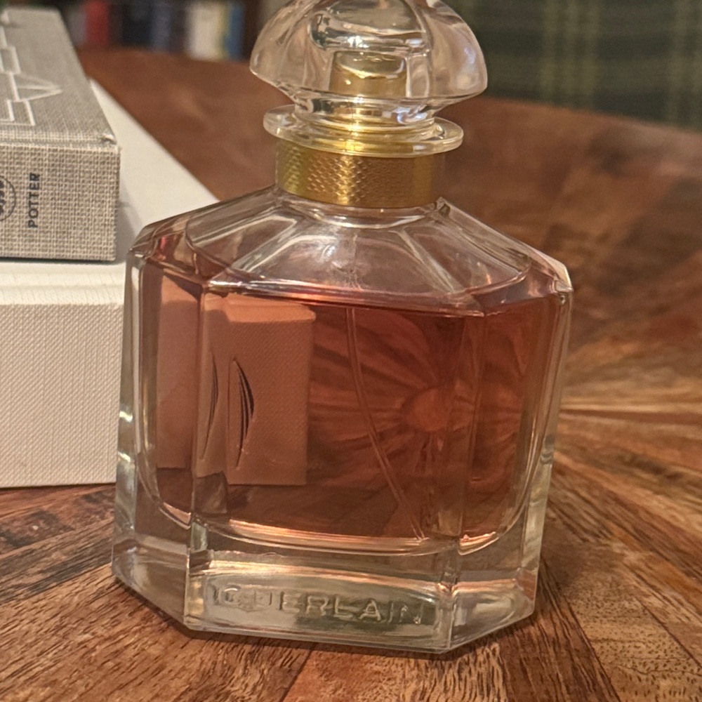 Guerlain Mon Guerlain Eau De Parfum Spray 100mL 3.3oz